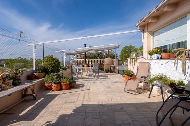 5 soverom Finca/Herregård til salgs i Macisvenda, Abanilla med svømmebasseng - € 285 000 (Ref: 9312068)