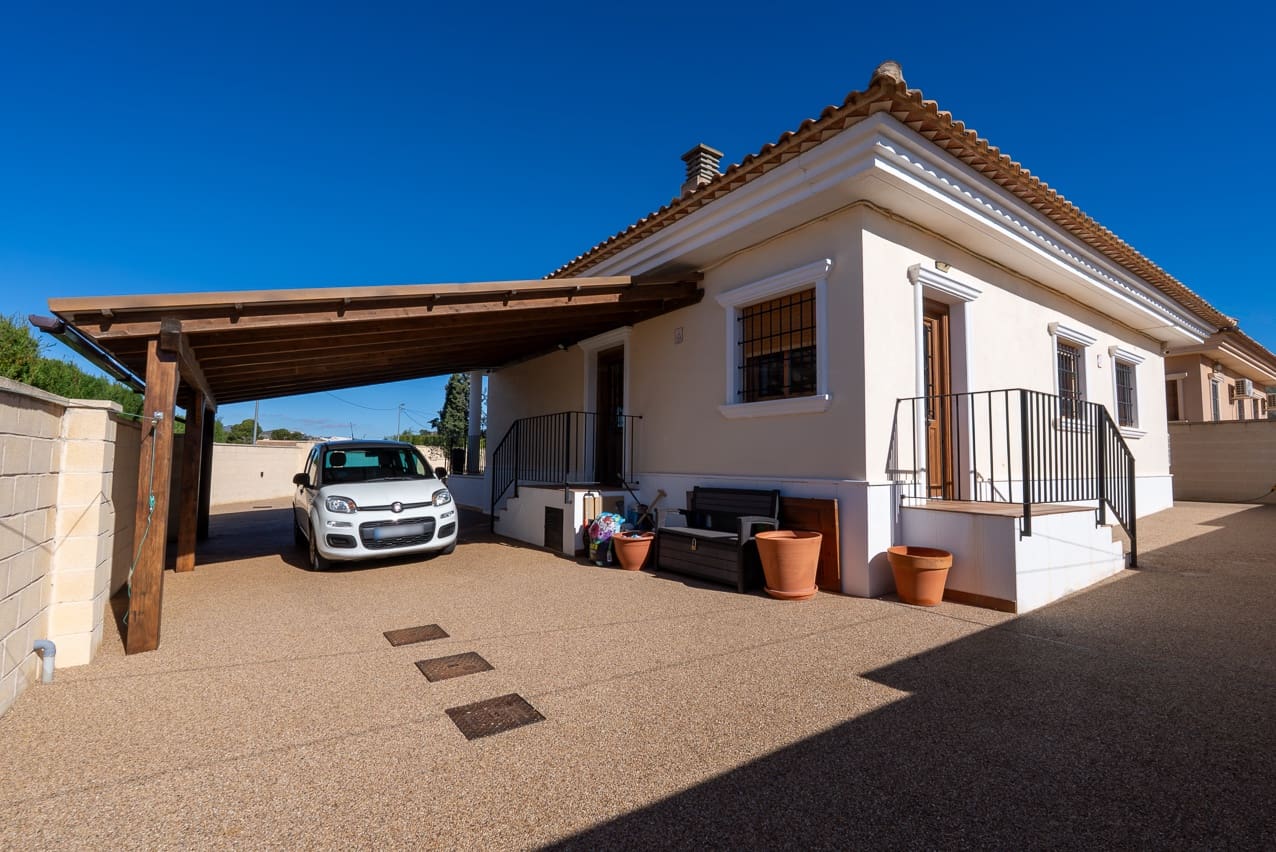 3 quarto Moradia para venda em Jumilla com piscina - 225 000 € (Ref: 9370351)