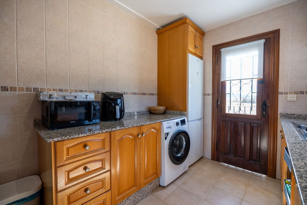 3 quarto Moradia para venda em Jumilla com piscina - 225 000 € (Ref: 9370351)