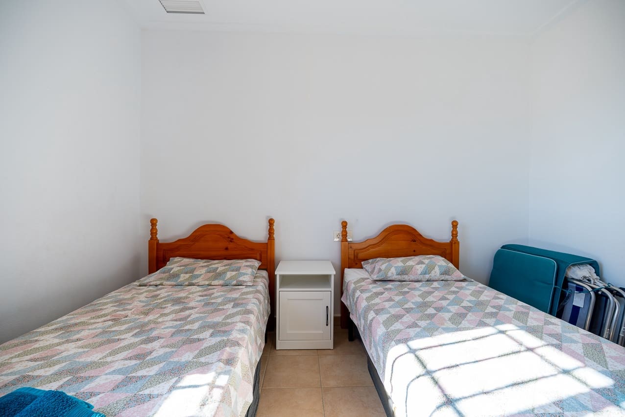 3 quarto Moradia para venda em Jumilla com piscina - 225 000 € (Ref: 9370351)