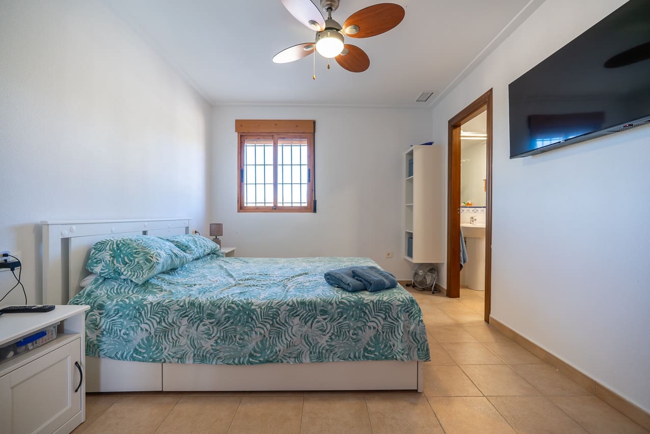 3 quarto Moradia para venda em Jumilla com piscina - 225 000 € (Ref: 9370351)