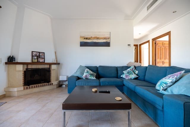 3 quarto Moradia para venda em Jumilla com piscina - 225 000 € (Ref: 9370351)