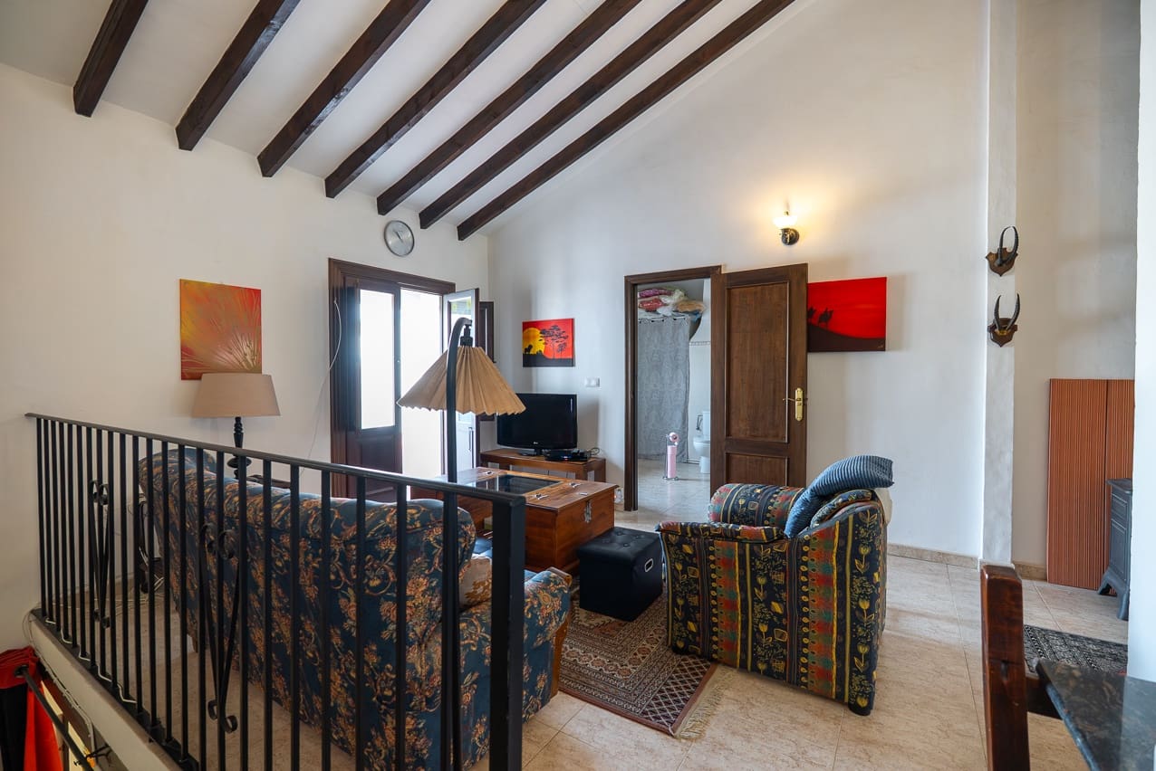 4 soverom Hus til salgs i Pinoso med svømmebasseng - € 275 000 (Ref: 9372342)