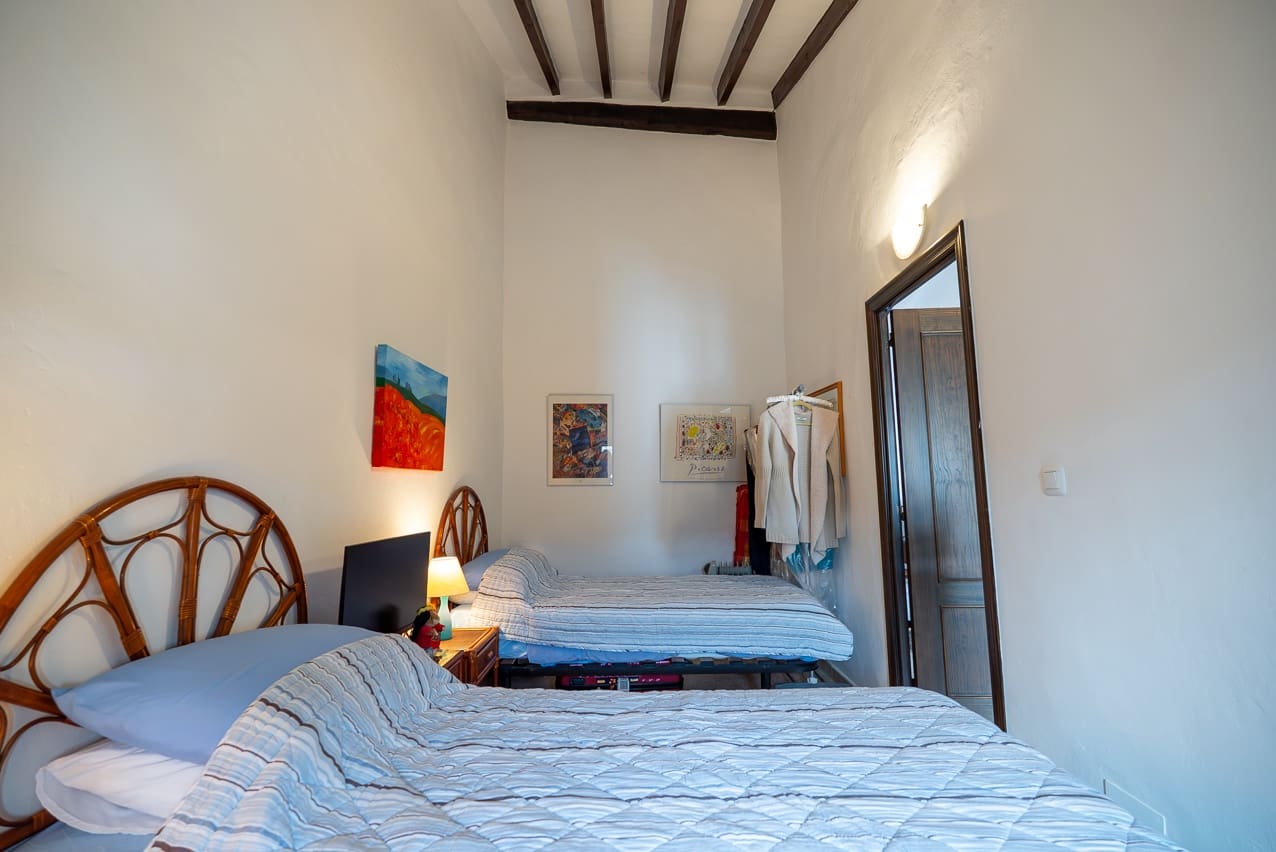 4 soverom Hus til salgs i Pinoso med svømmebasseng - € 275 000 (Ref: 9372342)