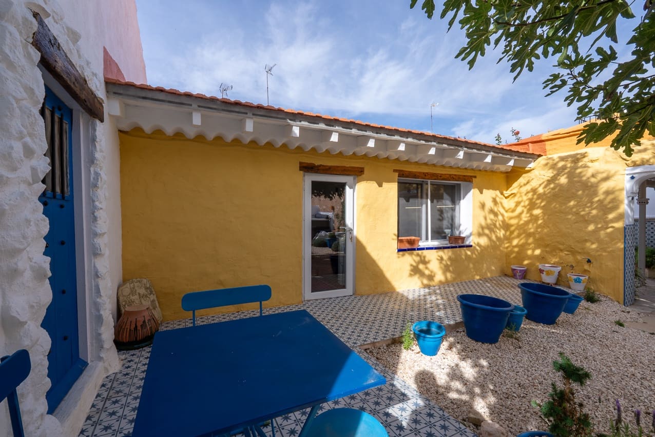 4 soverom Hus til salgs i Pinoso med svømmebasseng - € 275 000 (Ref: 9372342)