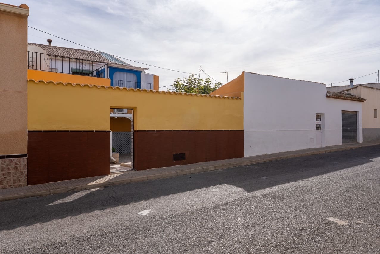 4 soverom Hus til salgs i Pinoso med svømmebasseng - € 275 000 (Ref: 9372342)