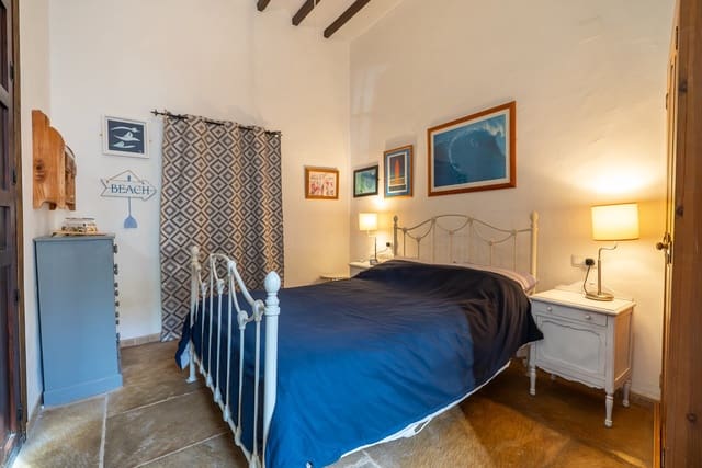 4 bedroom Townhouse for sale in Chinorlet / Xinorlet, Monóvar / Monóver with pool - € 275,000 (Ref: 9372342)