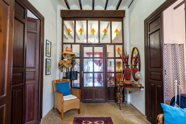 4 bedroom Townhouse for sale in Chinorlet / Xinorlet, Monóvar / Monóver with pool - € 275,000 (Ref: 9372342)