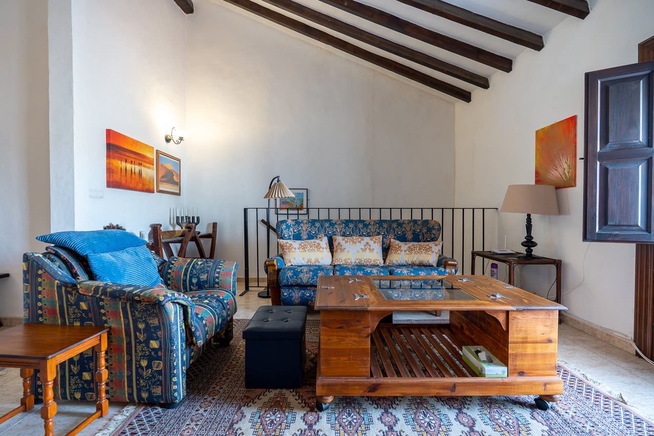 4 bedroom Townhouse for sale in Chinorlet / Xinorlet with pool - € 275,000 (Ref: 9372342)