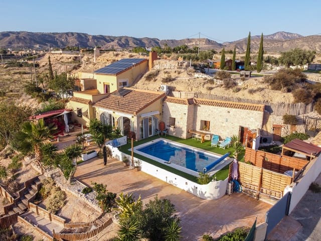 4 camera da letto Finca/Casa di Campagna in vendita in Abanilla con piscina - 272.000 € (Rif: 9406922)