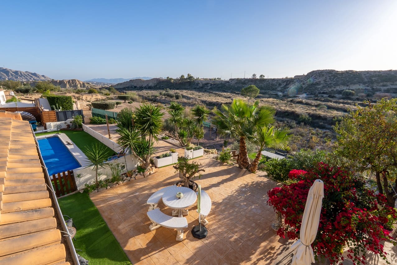 4 chambre Finca/Maison de Campagne à vendre à Abanilla avec piscine - 272 000 € (Ref: 9406922)