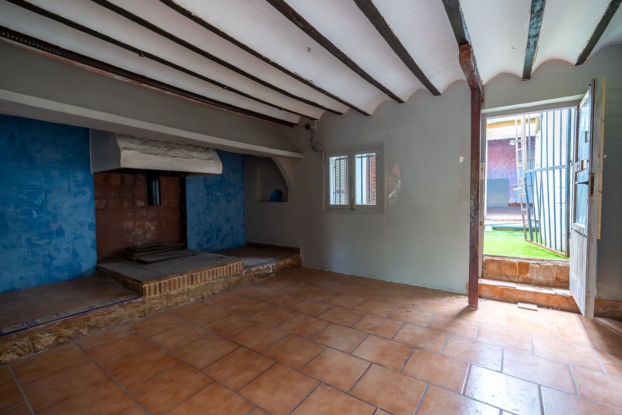 8 soveværelse Finca/Landehus til salg i Monovar / Monover med swimmingpool - € 156.000 (Ref: 9409844)