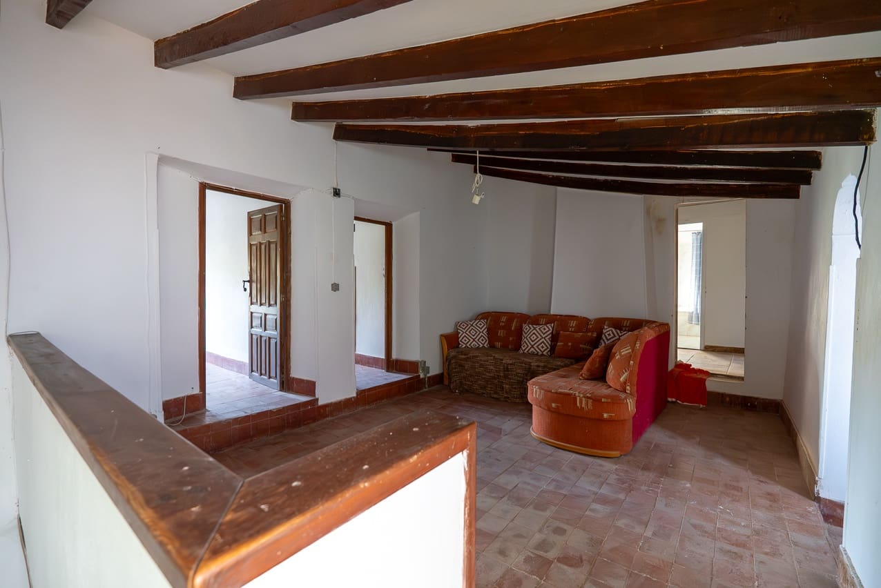 8 soveværelse Finca/Landehus til salg i Monovar / Monover med swimmingpool - € 156.000 (Ref: 9409844)