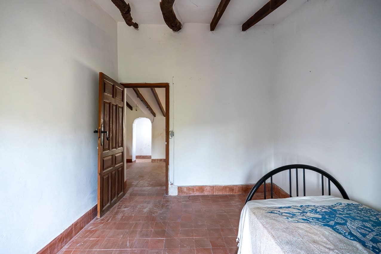 8 soveværelse Finca/Landehus til salg i Monovar / Monover med swimmingpool - € 156.000 (Ref: 9409844)