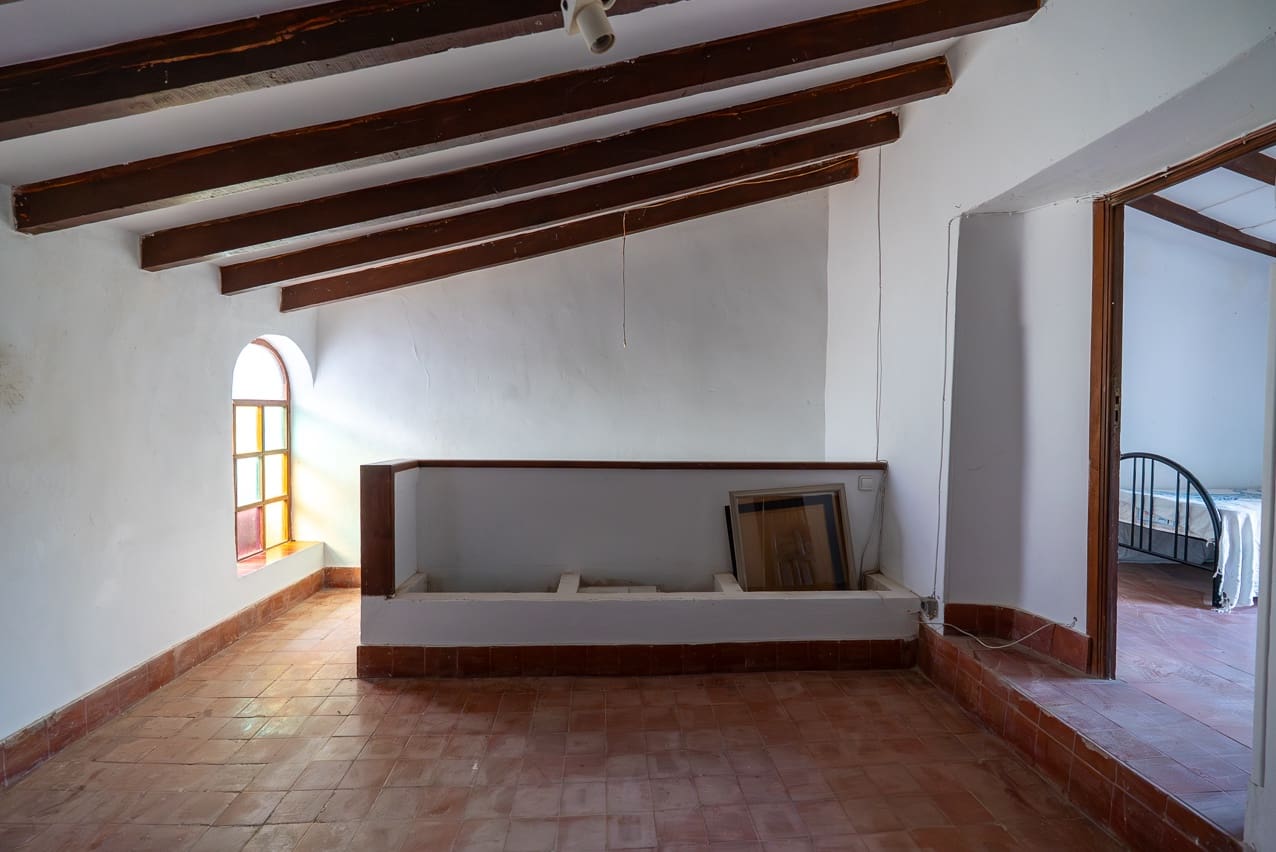 8 soveværelse Finca/Landehus til salg i Monovar / Monover med swimmingpool - € 156.000 (Ref: 9409844)