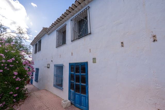 8 makuuhuone Maalaistalo myytävänä paikassa Monóvar / Monóver mukana uima-altaan - 156 000 € (Ref: 9409844)