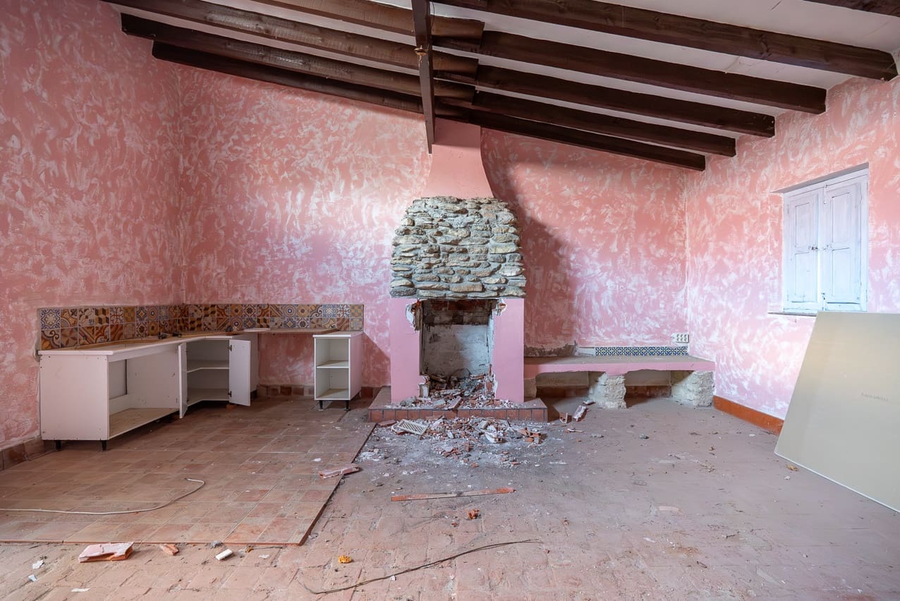 8 soveværelse Finca/Landehus til salg i Monovar / Monover med swimmingpool - € 156.000 (Ref: 9409844)