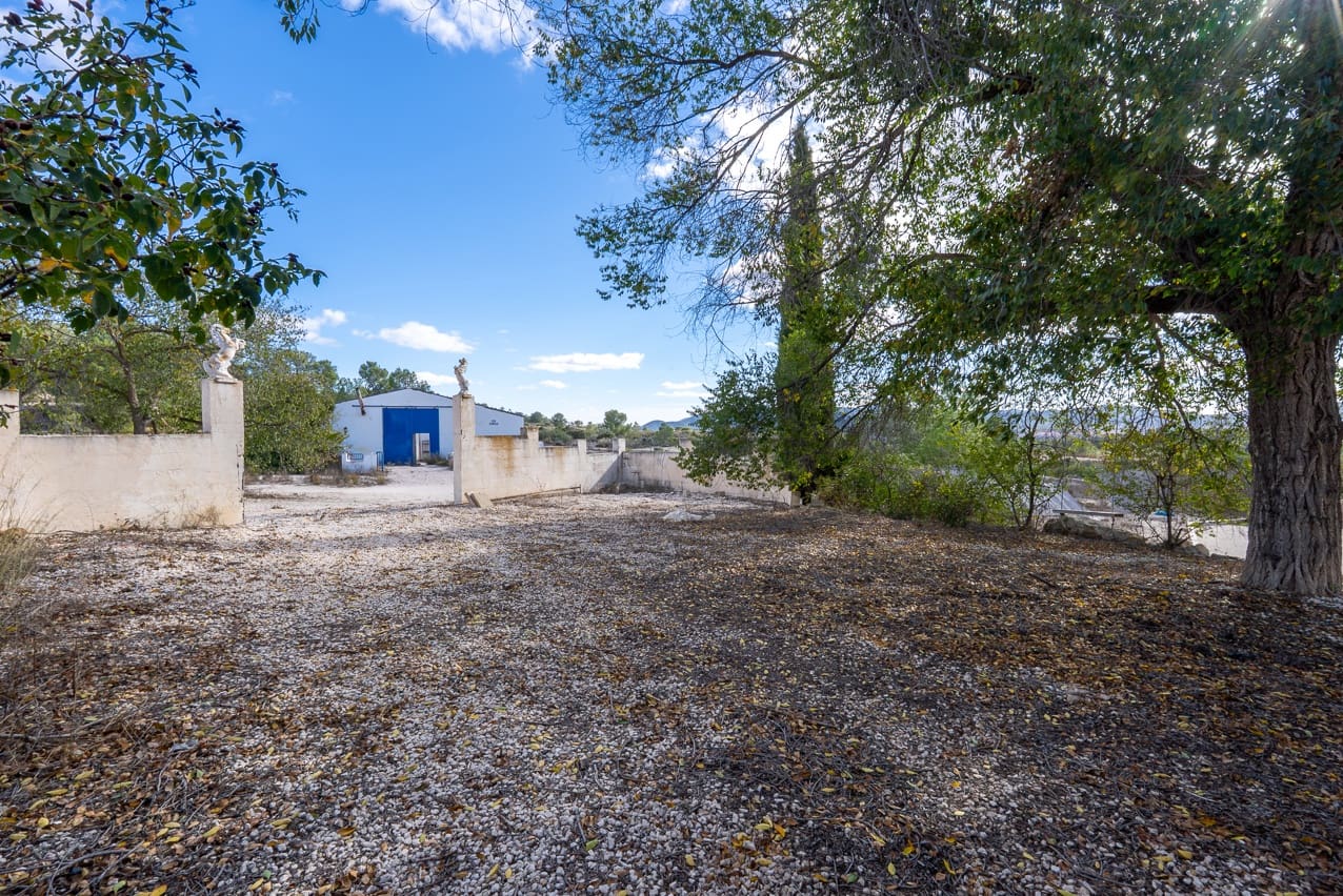 8 soveværelse Finca/Landehus til salg i Monovar / Monover med swimmingpool - € 156.000 (Ref: 9409844)