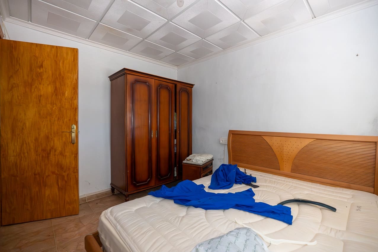 5 sovrum Finca/Hus på landet till salu i Yecla med pool - 95 000 € (Ref: 9428195)