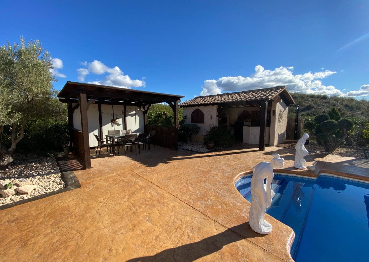 3 Zimmer Villa zu verkaufen in Sax mit Pool - 399.995 € (Ref: 9459506)