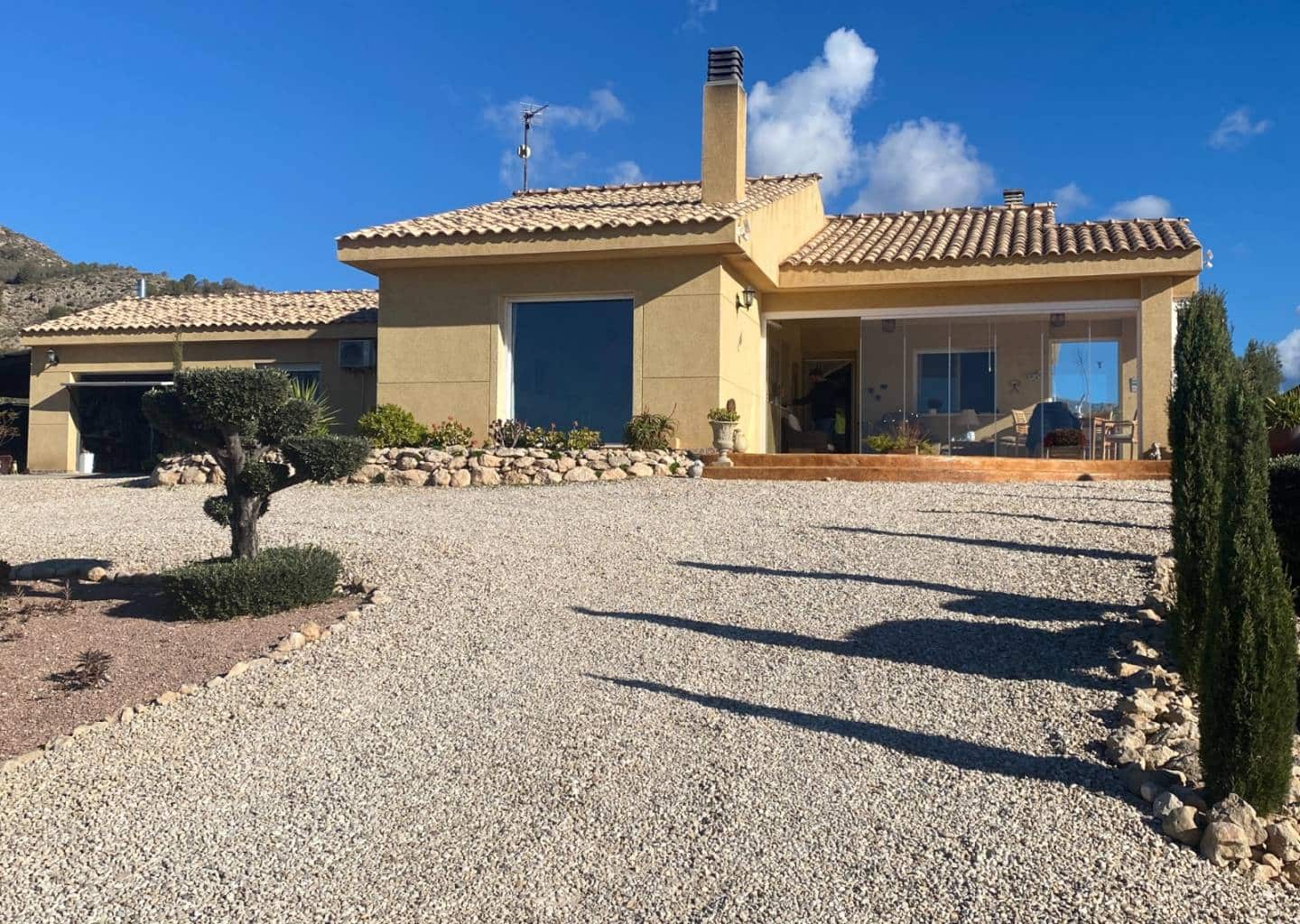 3 Zimmer Villa zu verkaufen in Sax mit Pool - 399.995 € (Ref: 9459506)