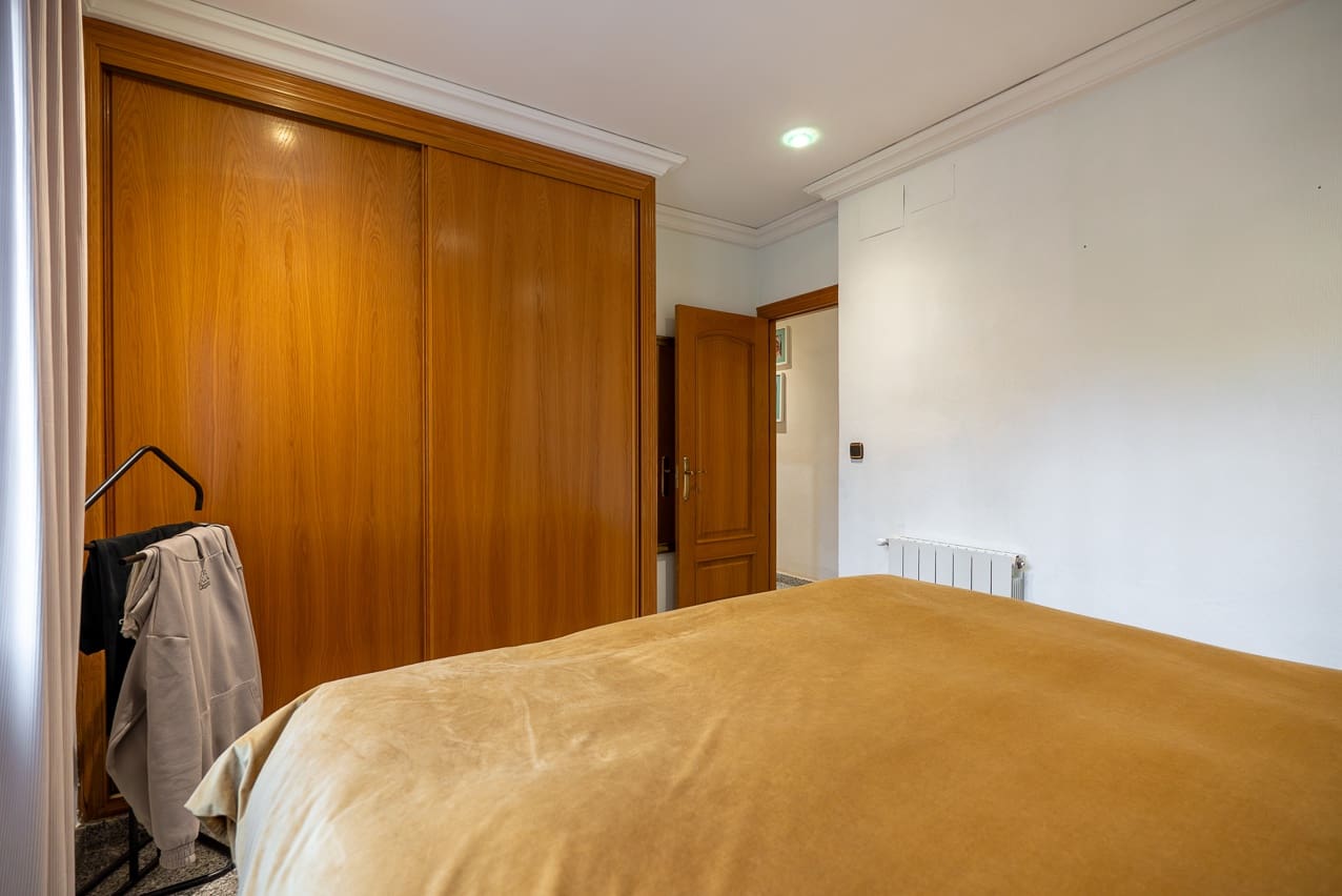 4 bedroom Villa for sale in Novelda with pool - € 320,000 (Ref: 9470043)