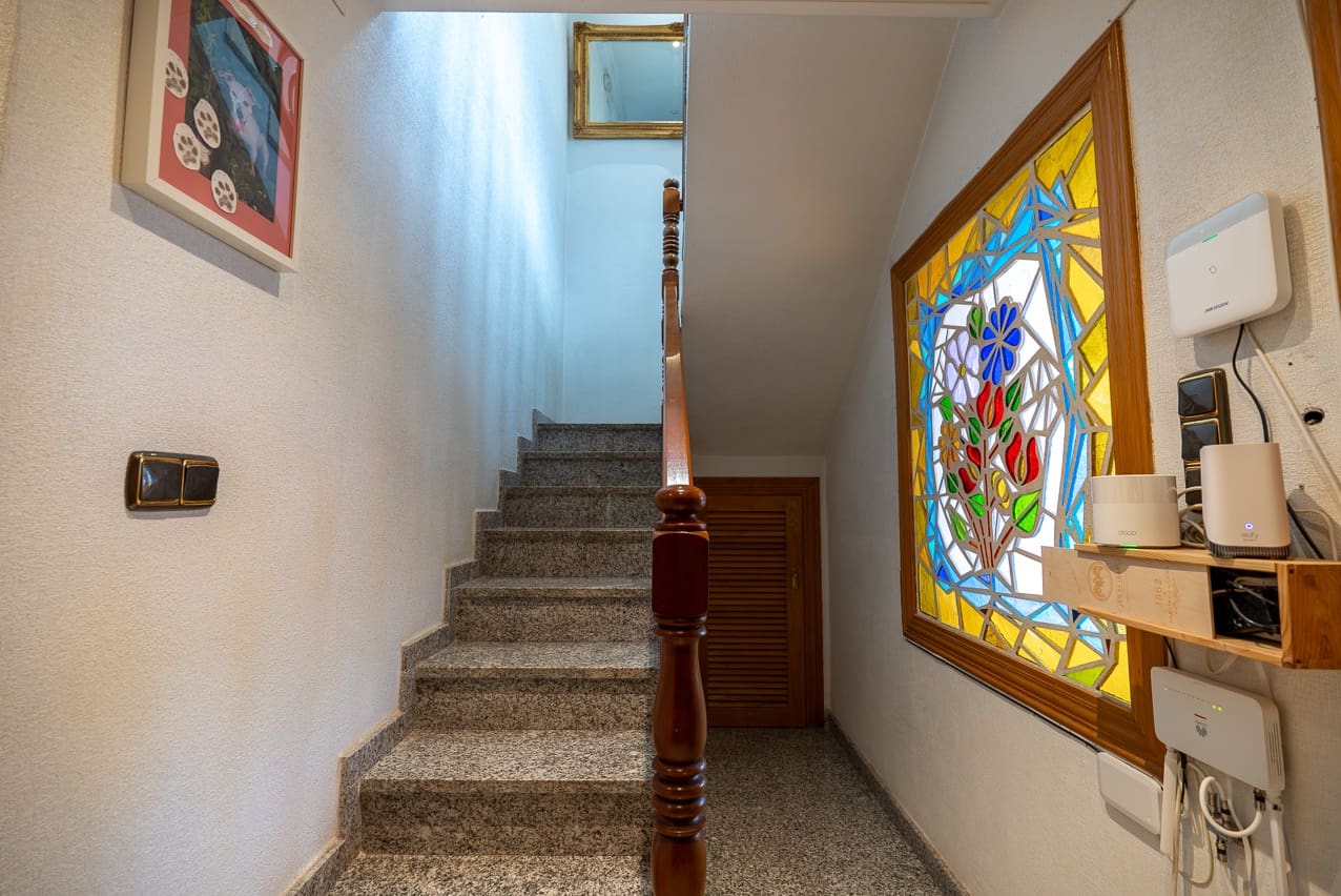 4 bedroom Villa for sale in Novelda with pool - € 320,000 (Ref: 9470043)