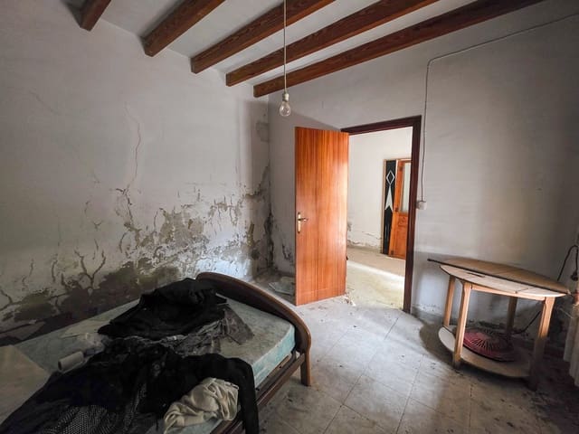 4 soverom Finca/Herregård til salgs i Pinoso med svømmebasseng - € 49 950 (Ref: 9499887)