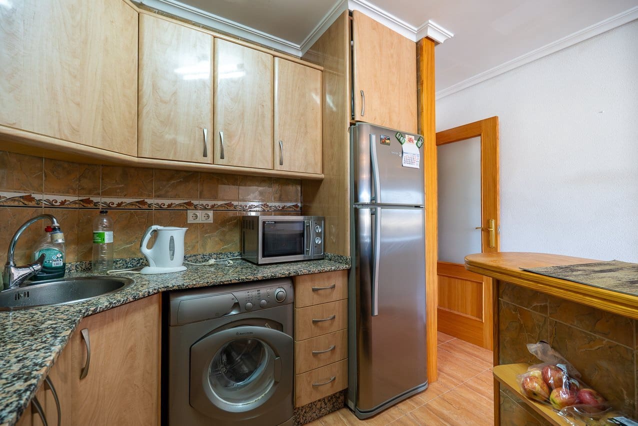 2 Zimmer Apartment zu verkaufen in Pinoso mit Pool - 135.000 € (Ref: 9516548)