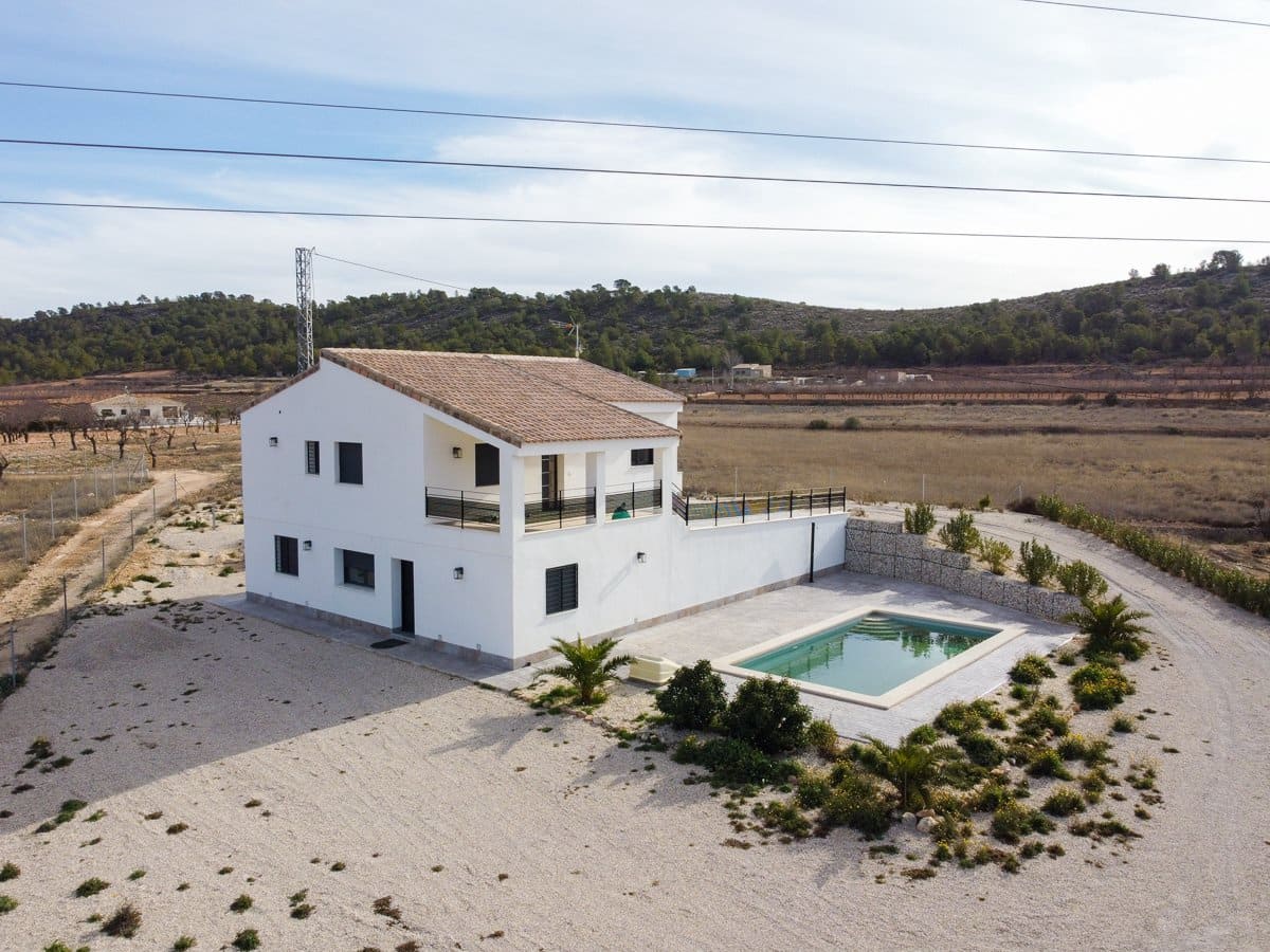 5 quarto Moradia para venda em Pinoso com piscina - 408 876 € (Ref: 9517919)