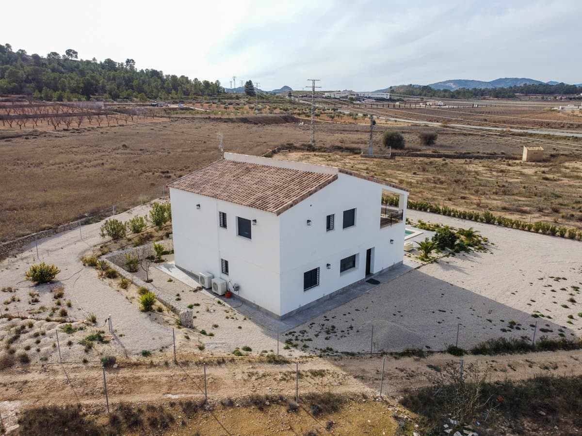 5 quarto Moradia para venda em Pinoso com piscina - 408 876 € (Ref: 9517919)