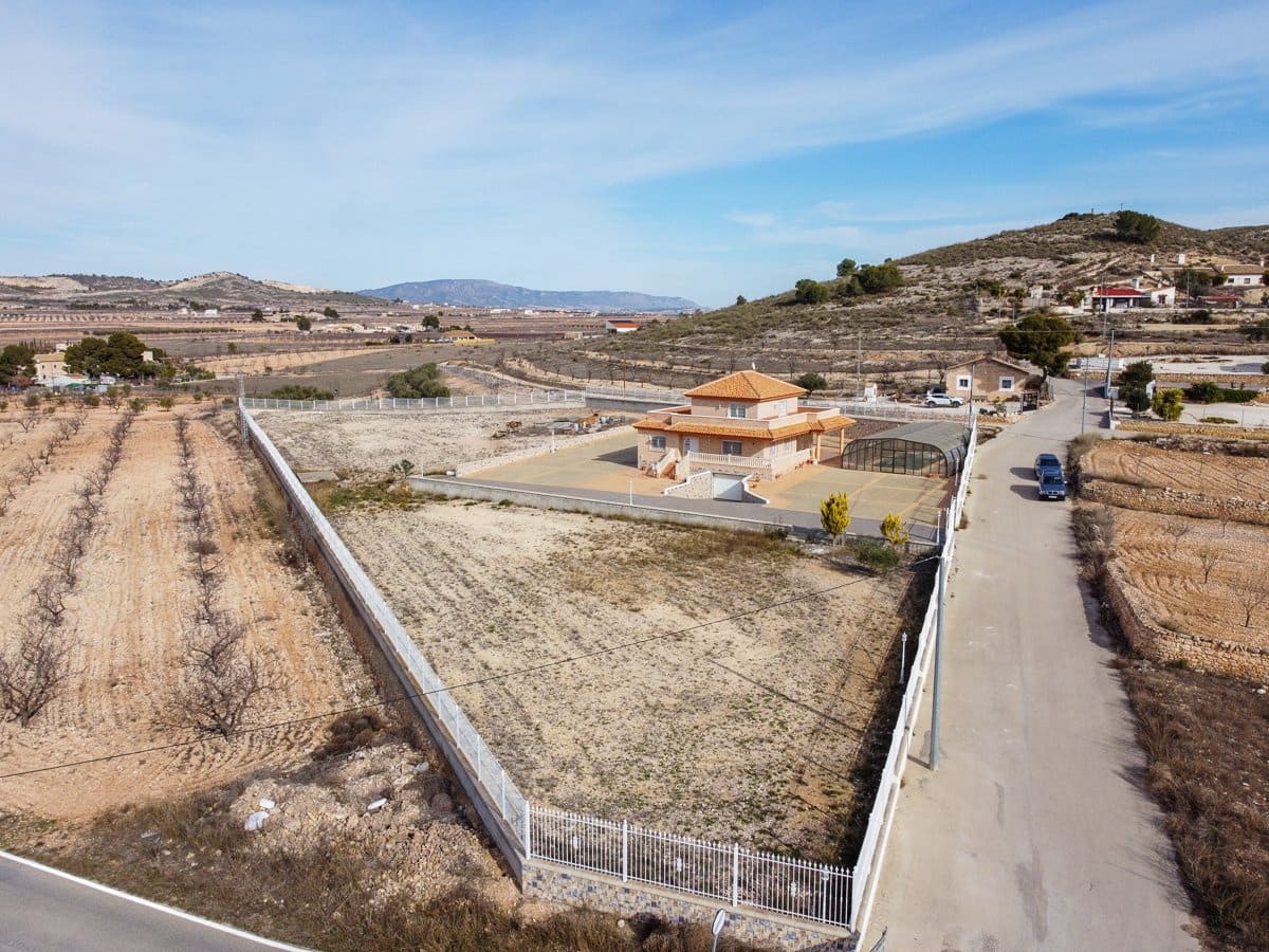 4 quarto Moradia para venda em Jumilla com piscina - 566 136 € (Ref: 9517987)