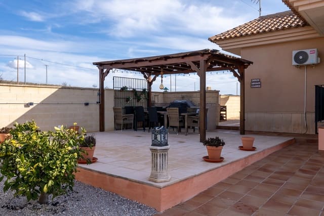 3 quarto Moradia para venda em Jumilla com piscina - 259 995 € (Ref: 9521840)