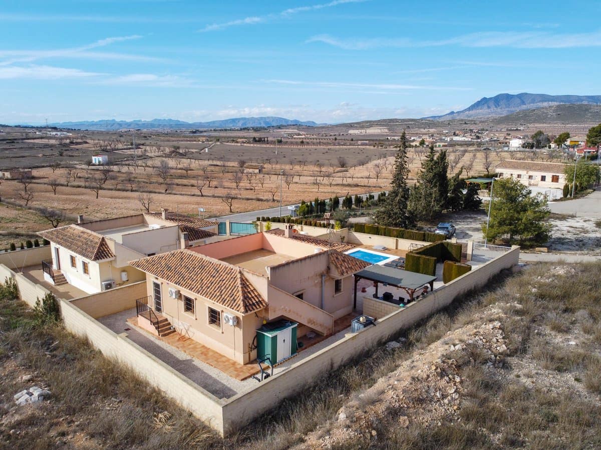 3 quarto Moradia para venda em Jumilla com piscina - 259 995 € (Ref: 9521840)
