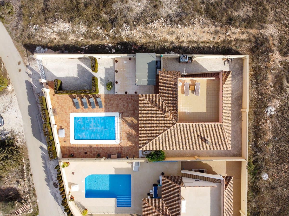 3 quarto Moradia para venda em Jumilla com piscina - 259 995 € (Ref: 9521840)