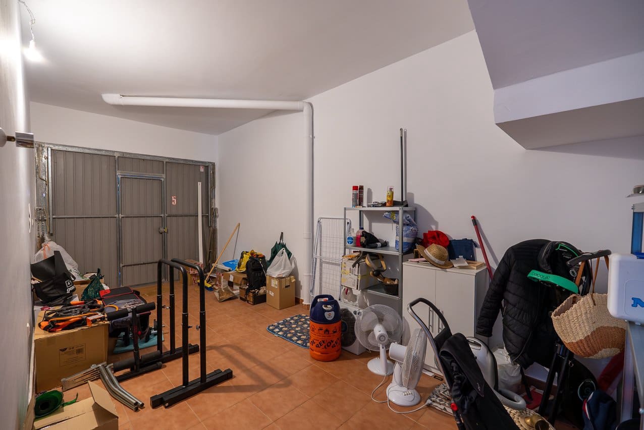 4 soveværelse Byhus til salg i Pinoso med swimmingpool - € 175.000 (Ref: 9539802)