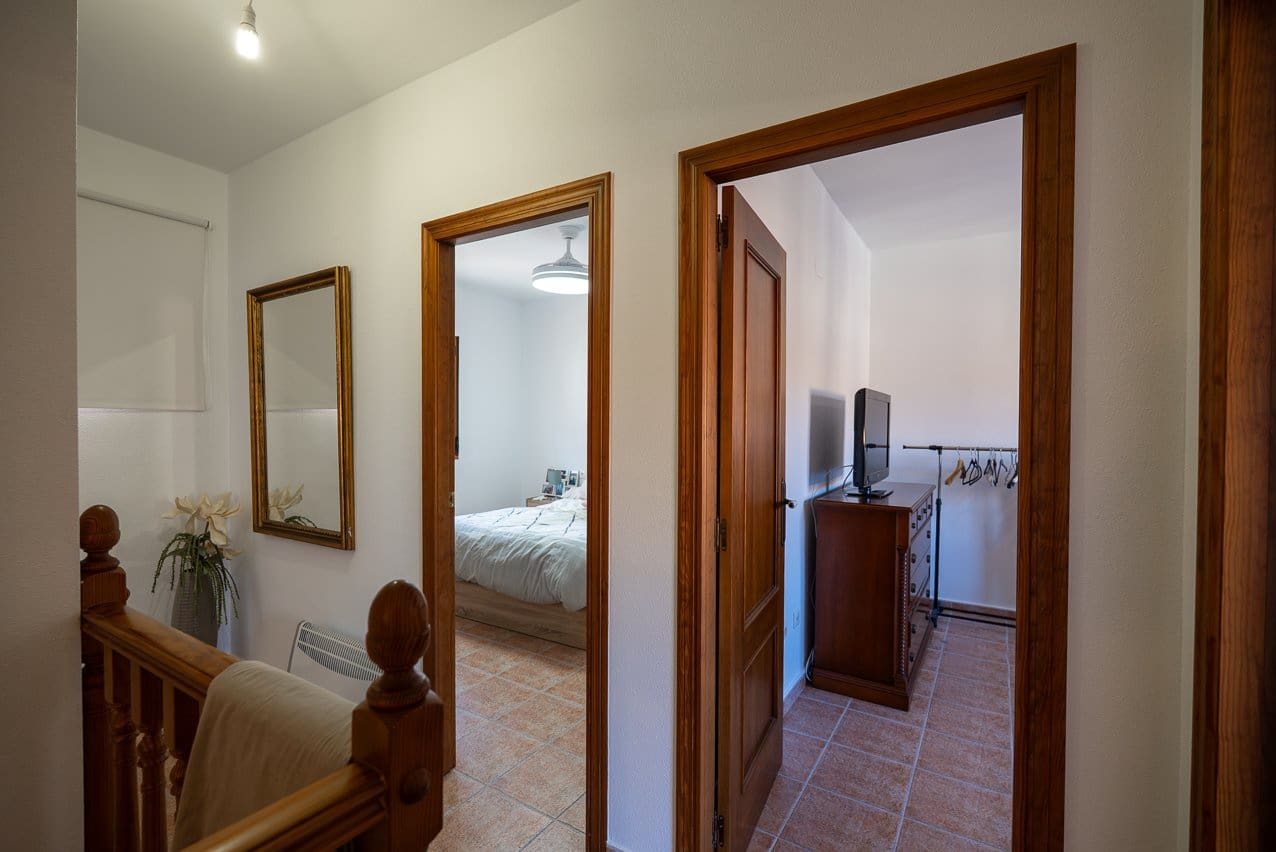 4 soveværelse Byhus til salg i Pinoso med swimmingpool - € 175.000 (Ref: 9539802)