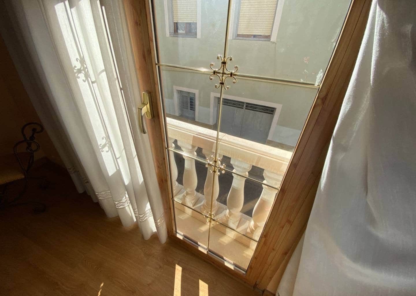 5 soveværelse Byhus til salg i Sax med swimmingpool - € 175.000 (Ref: 9544548)