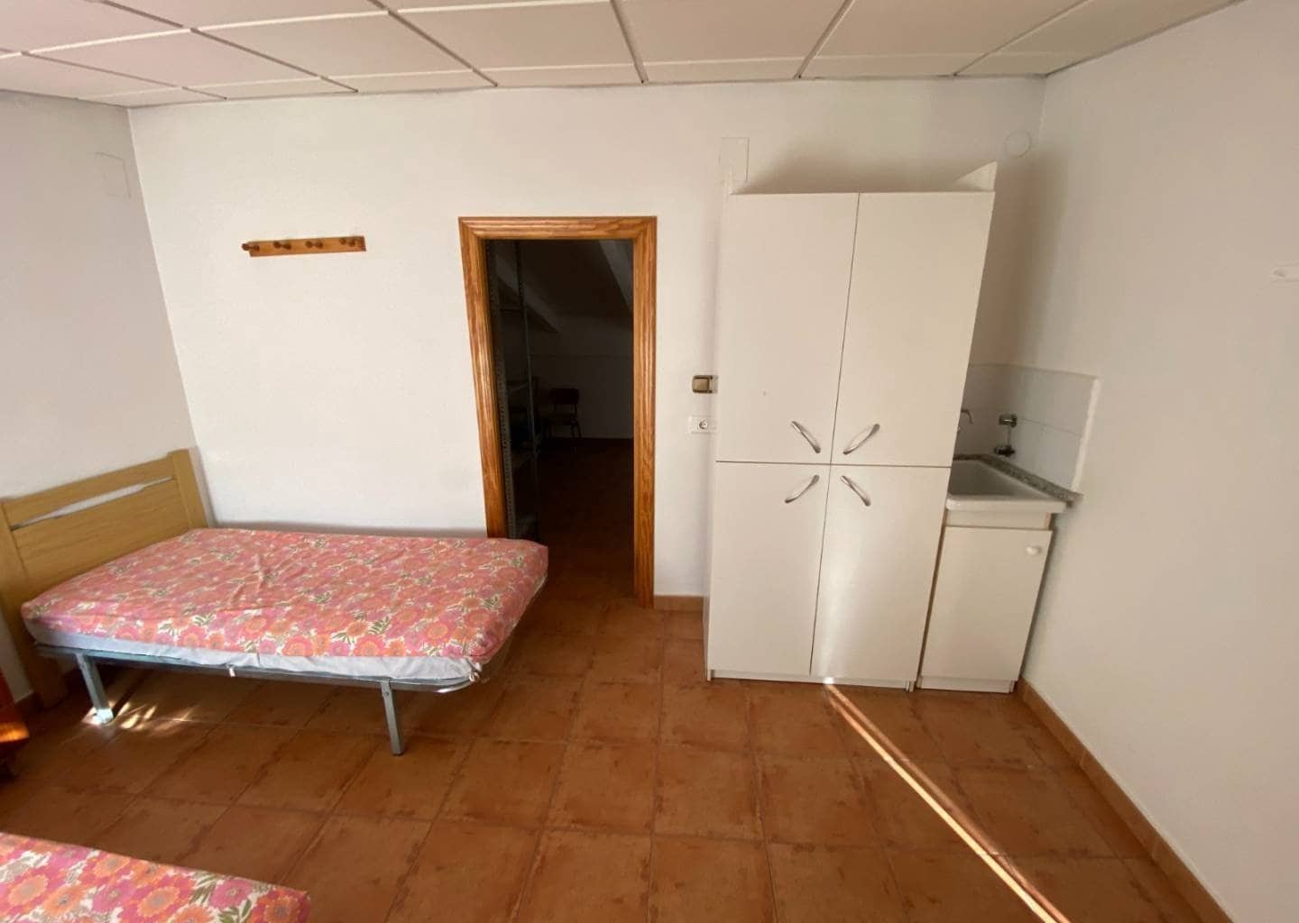 5 soveværelse Byhus til salg i Sax med swimmingpool garage - € 175.000 (Ref: 9544548)