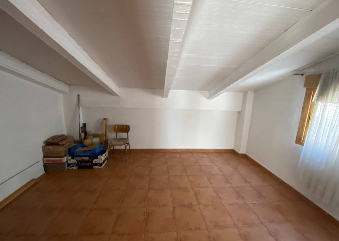 5 soveværelse Byhus til salg i Sax med swimmingpool garage - € 175.000 (Ref: 9544548)