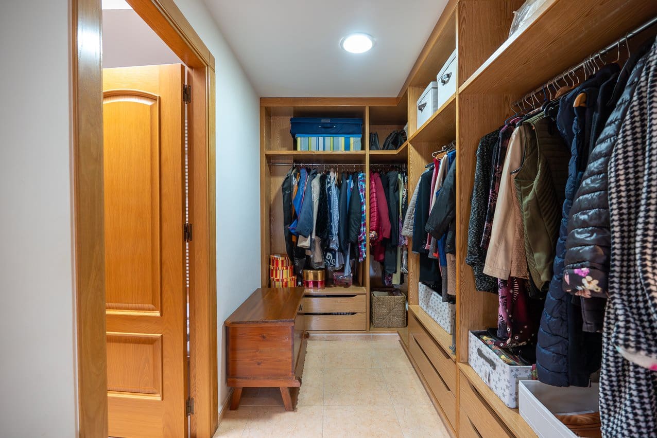 5 soveværelse Byhus til salg i Pinoso med swimmingpool - € 399.950 (Ref: 9548610)