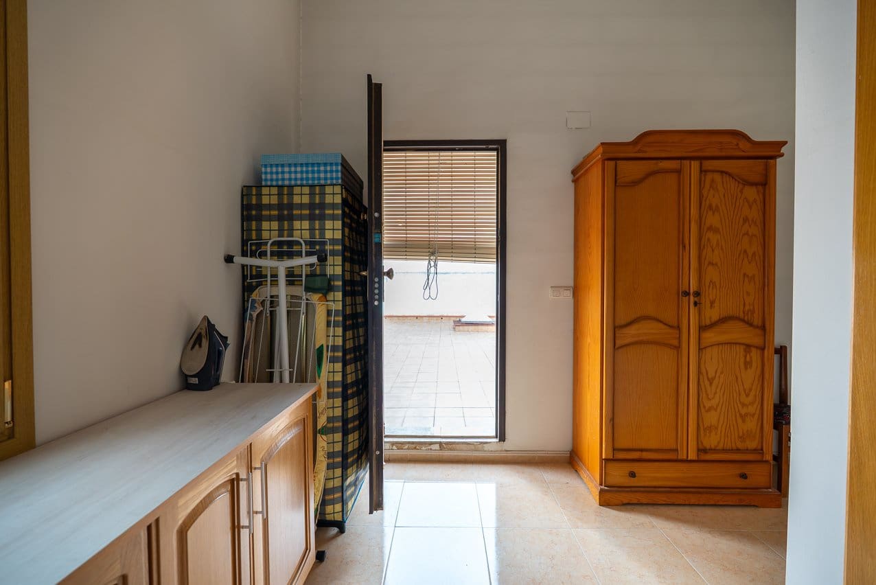 5 soveværelse Byhus til salg i Pinoso med swimmingpool - € 399.950 (Ref: 9548610)