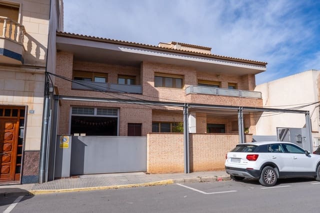 5 sypialnia Dom na sprzedaż w Pinoso z basenem - 399 950 € (Ref: 9548610)
