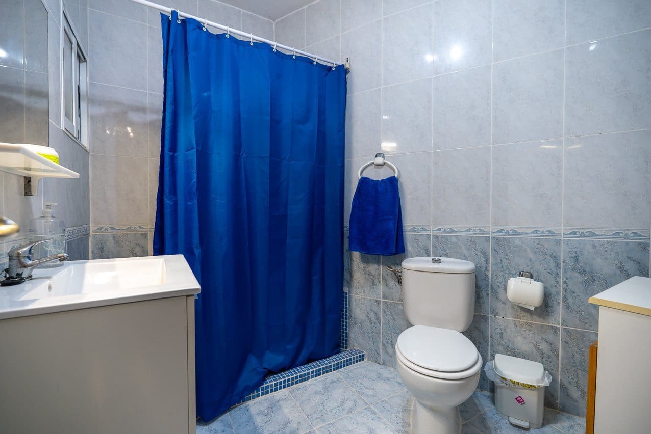 3 bedroom Townhouse for sale in Pinoso with pool - € 115,000 (Ref: 9569500)