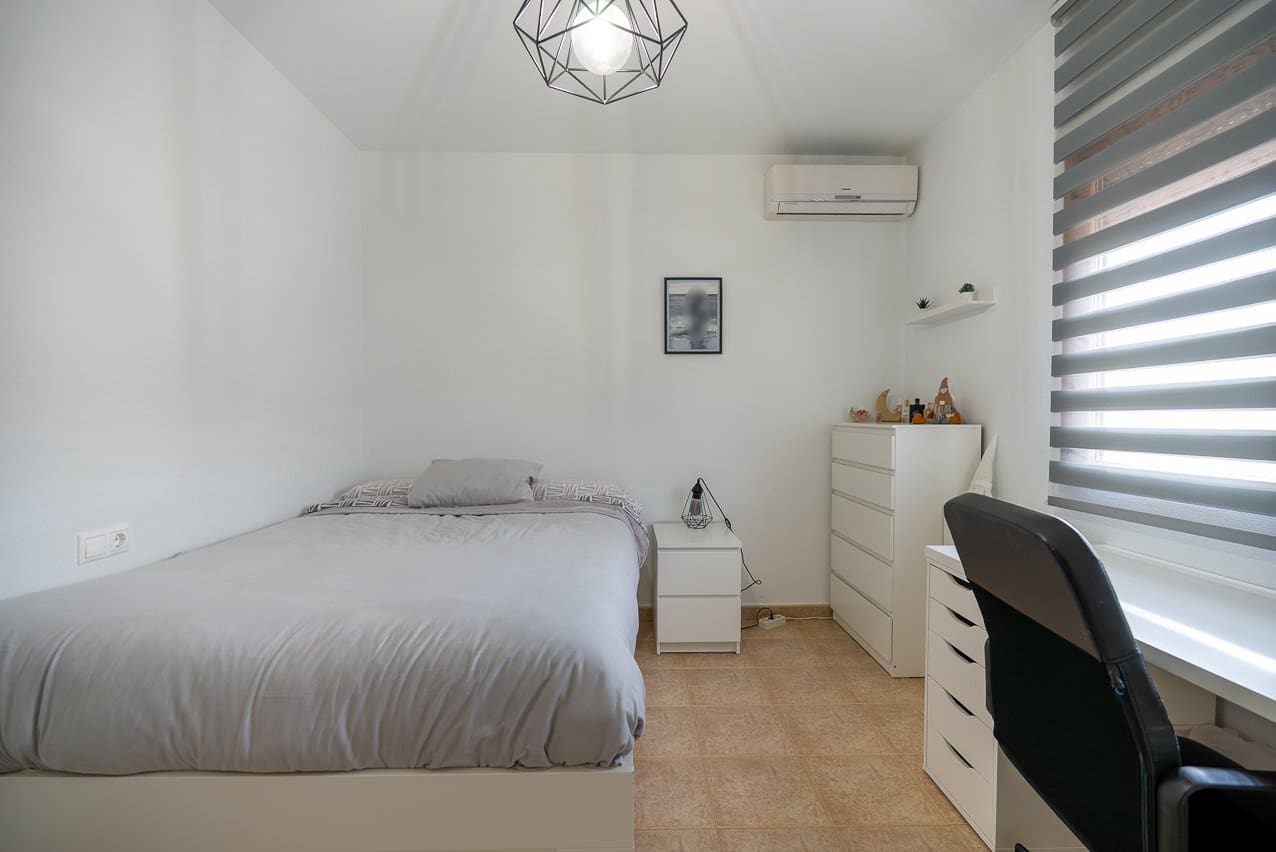 3 Zimmer Haus zu verkaufen in Pinoso mit Pool - 185.000 € (Ref: 9569501)