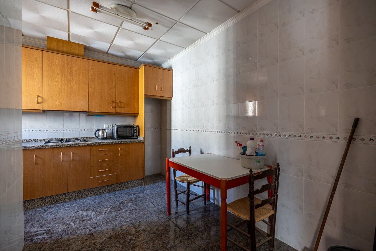 8 sypialnia Finka/Dom wiejski na sprzedaż w L'Alguena / Alguenya z basenem - 99 950 € (Ref: 9570230)