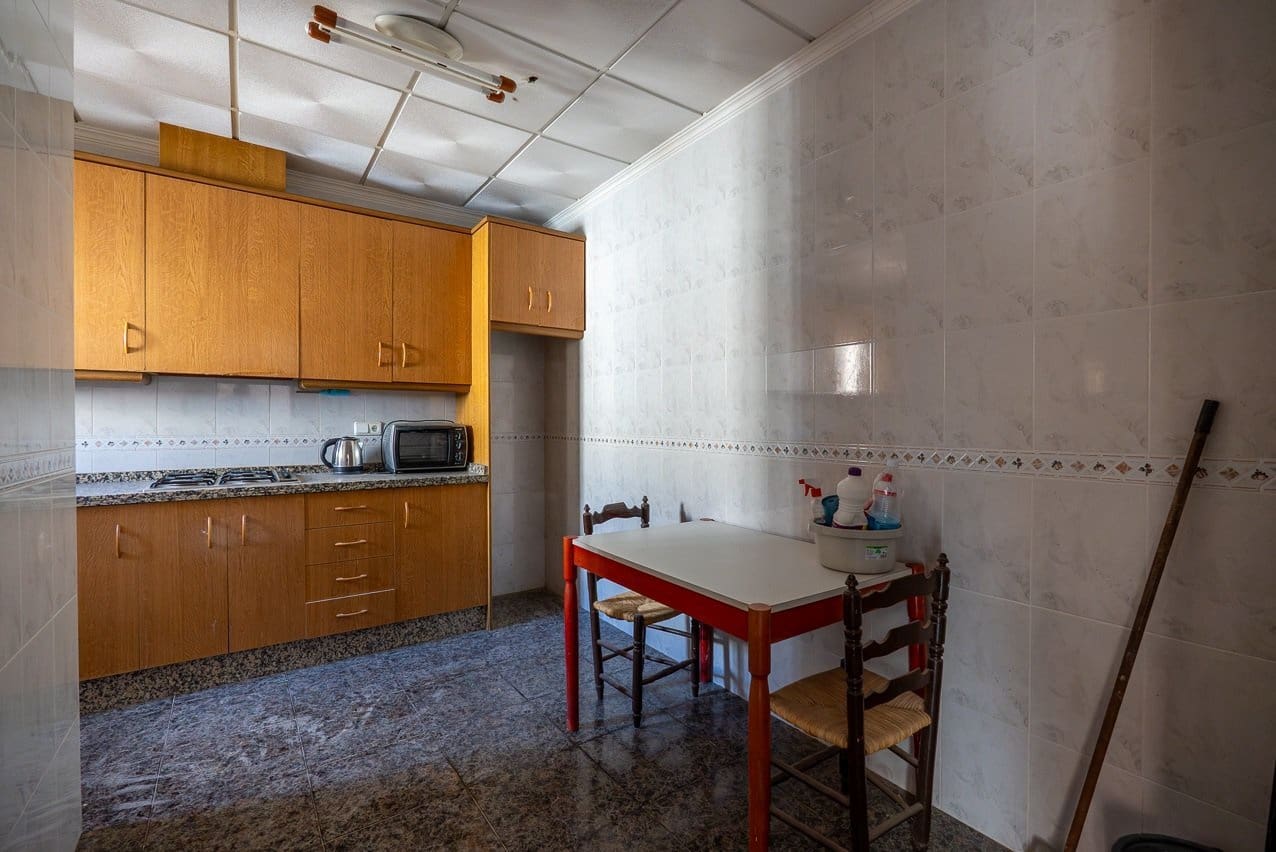 8 slaapkamer Finca/Landhuis te koop in L'Alguena / Alguenya met zwembad - € 99.950 (Ref: 9570230)