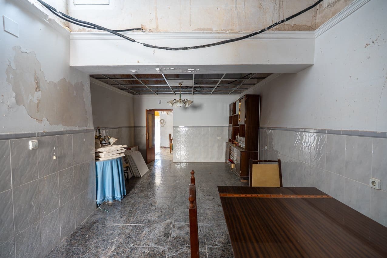 8 slaapkamer Finca/Landhuis te koop in L'Alguena / Alguenya met zwembad - € 99.950 (Ref: 9570230)