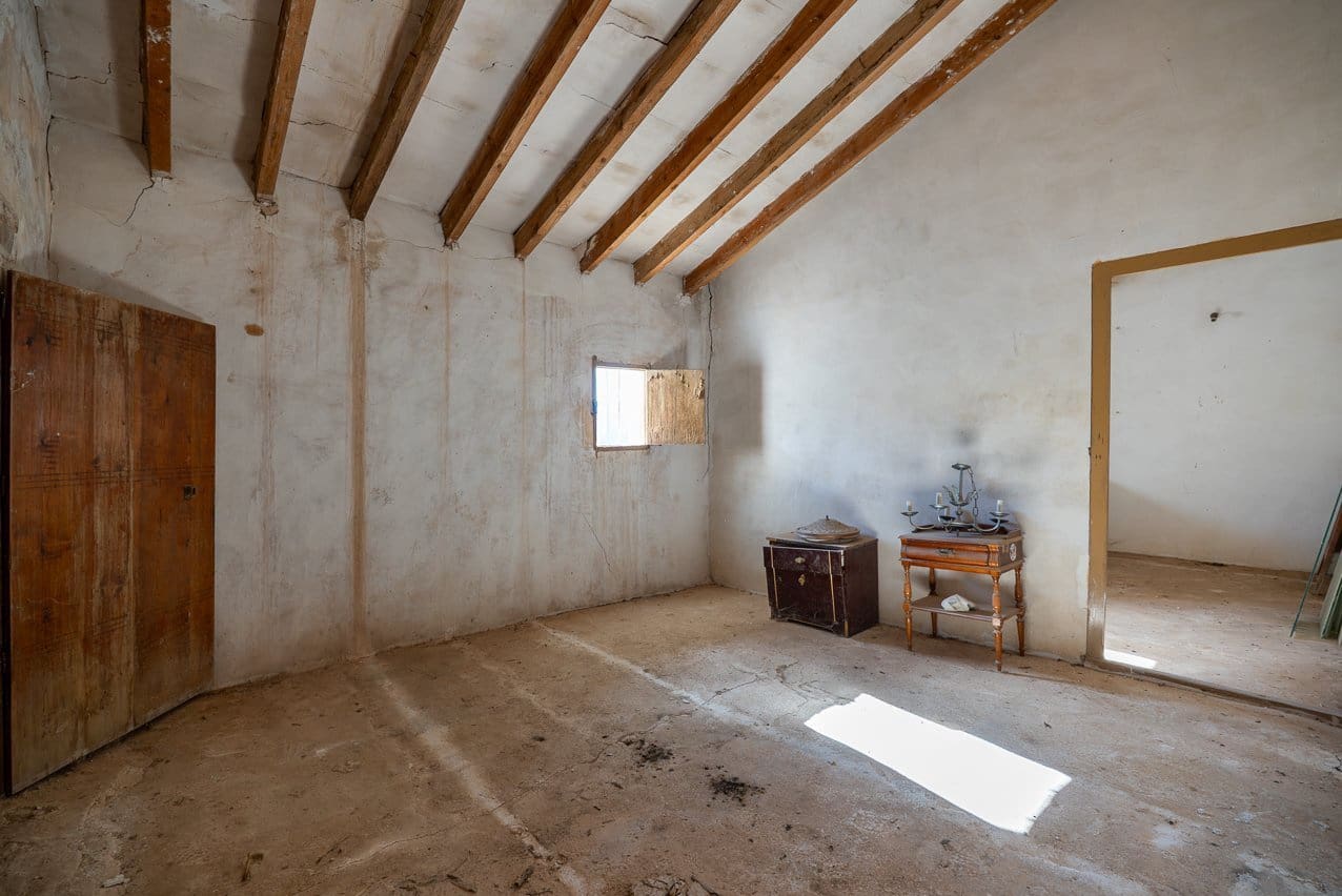 8 slaapkamer Finca/Landhuis te koop in L'Alguena / Alguenya met zwembad - € 99.950 (Ref: 9570230)