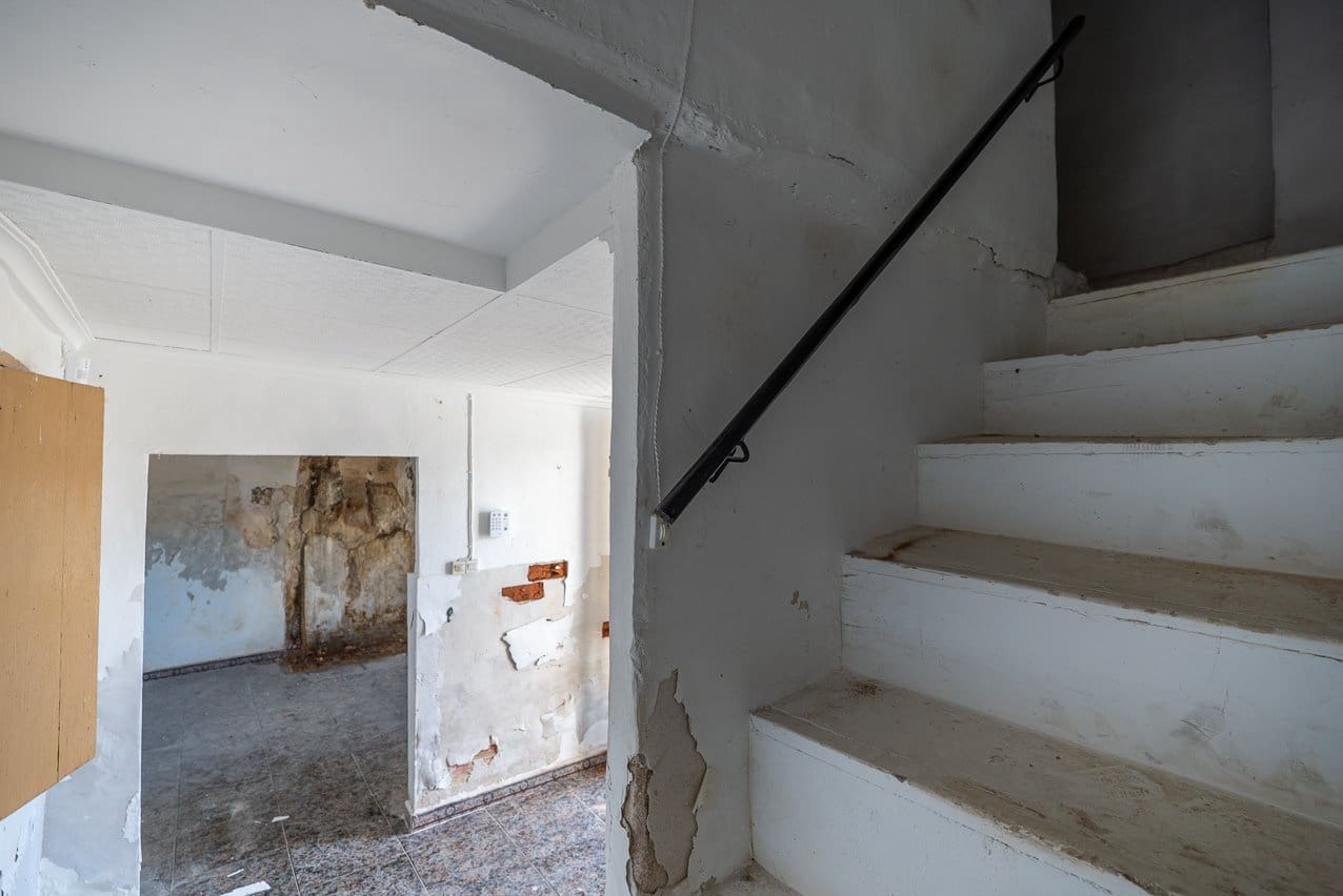 8 slaapkamer Finca/Landhuis te koop in L'Alguena / Alguenya met zwembad - € 99.950 (Ref: 9570230)